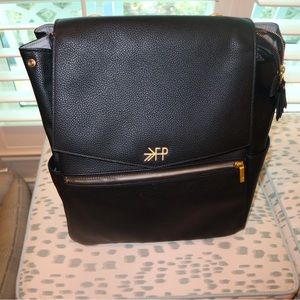 Freshly Picked Ebony Classic Diaper Bag II